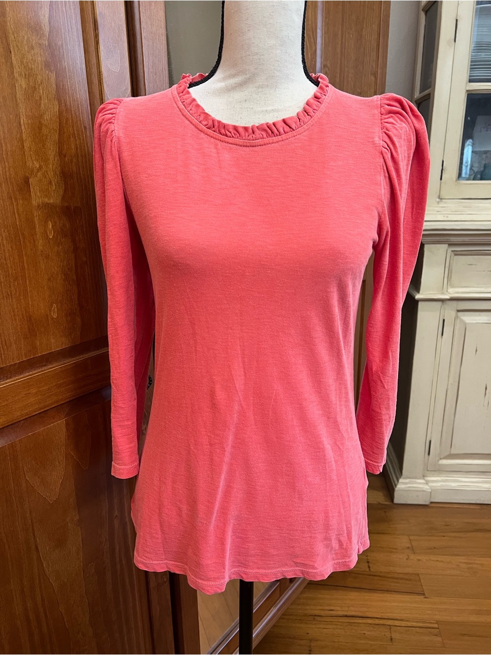 Sundry Coral Puff-Sleeve Long Sleeve Ruffle Neck Tee